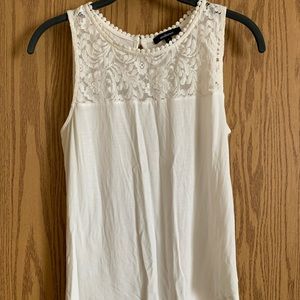 Airy Sleeveless Top